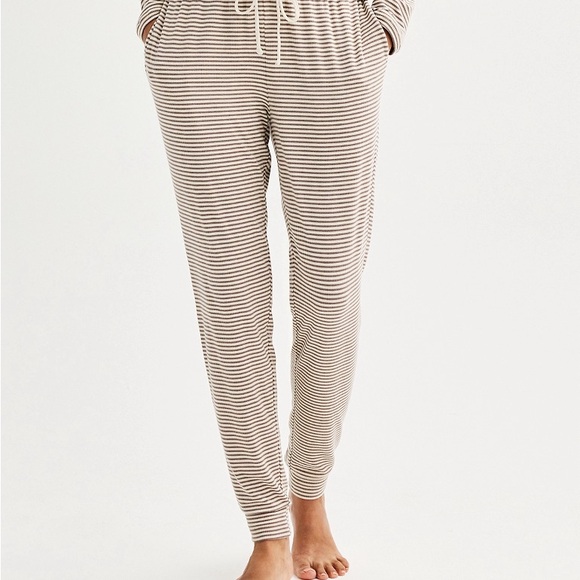 3 Women’s Sonoma Goods For Life PJs Sets - Picture 4 of 11